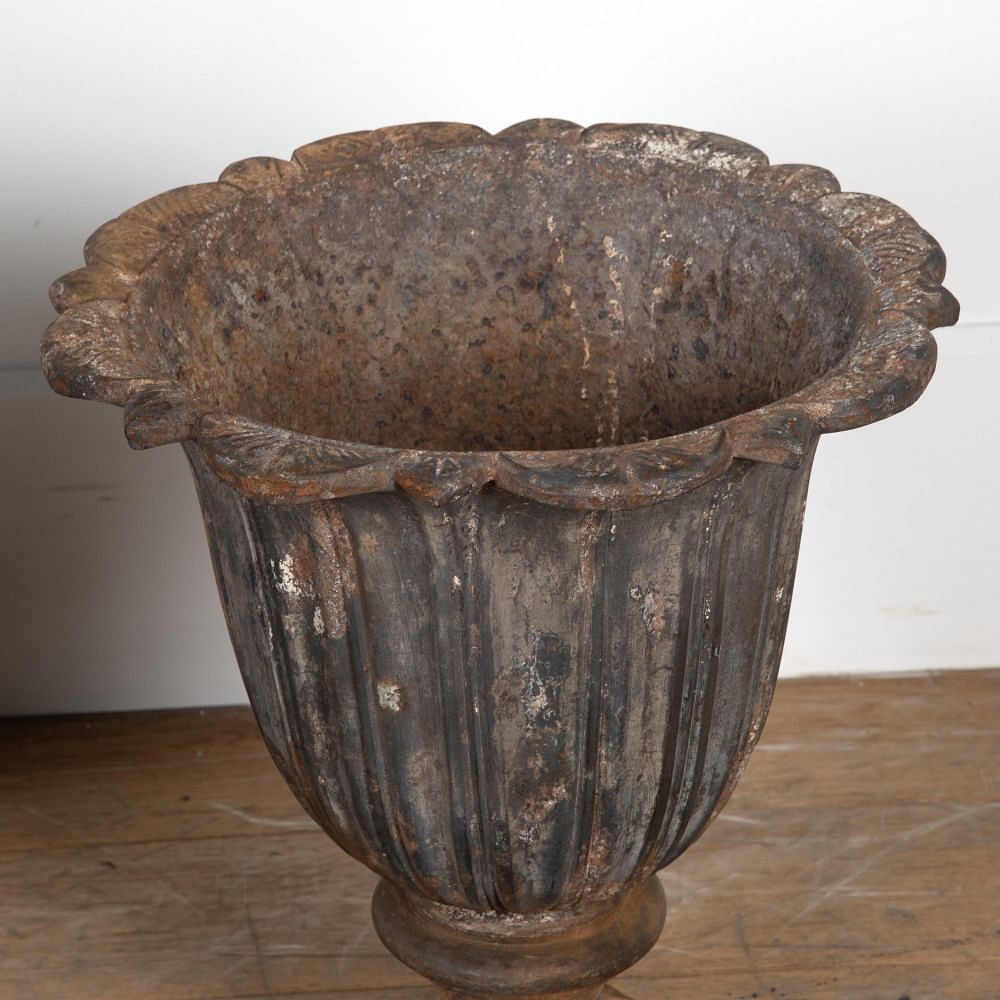 Pair of 19th Century Cast Iron Garden Urns DA8227299