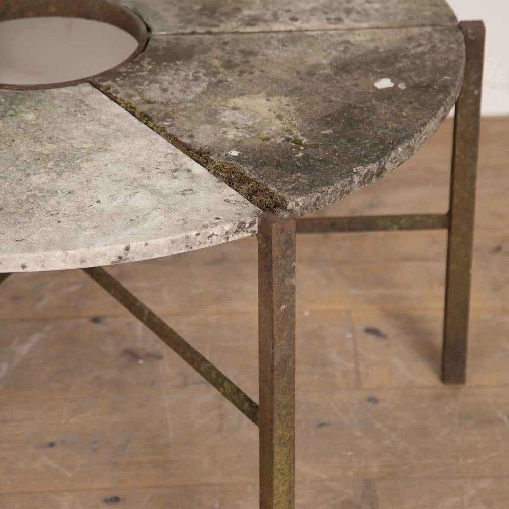 Round Mid 20th Century Coffee Table GA3626963