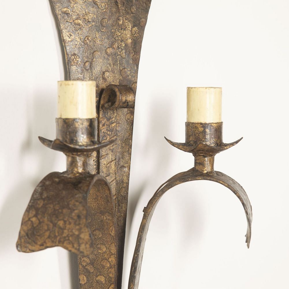 Pair of 20th Century Ferro Art Wall Lights LW1529872