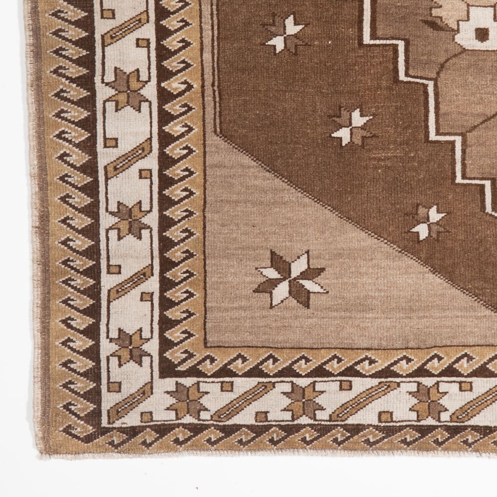 20th Century Anatolian Carpet RT4927802