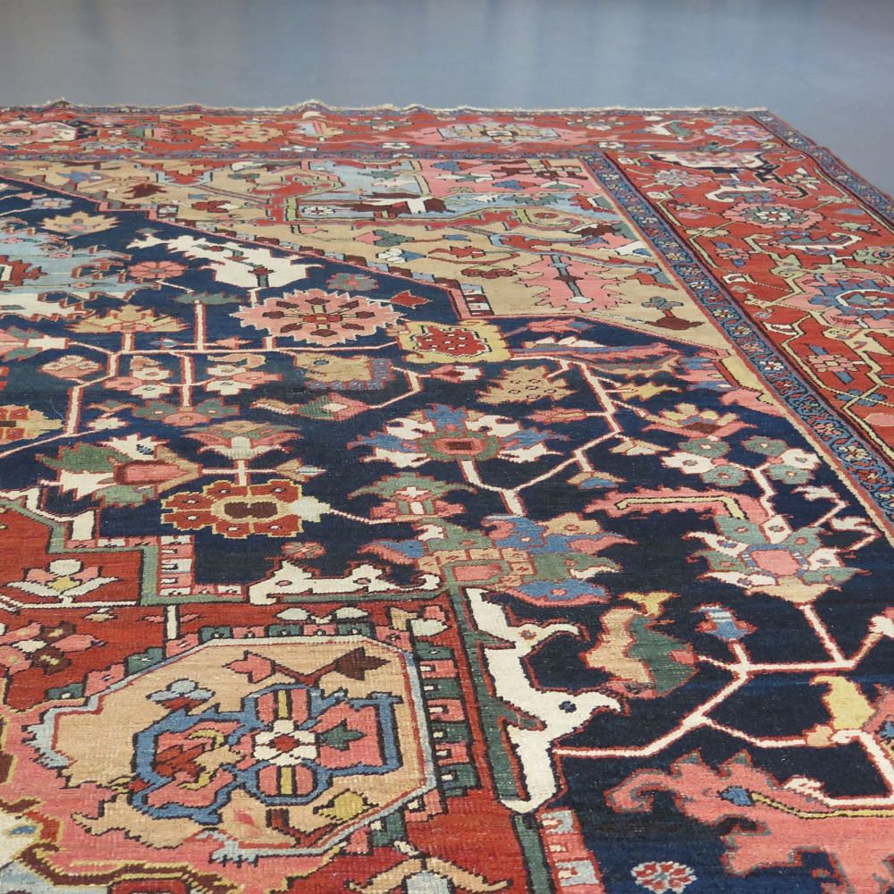 Large 19th Century Heriz Carpet RT4933436
