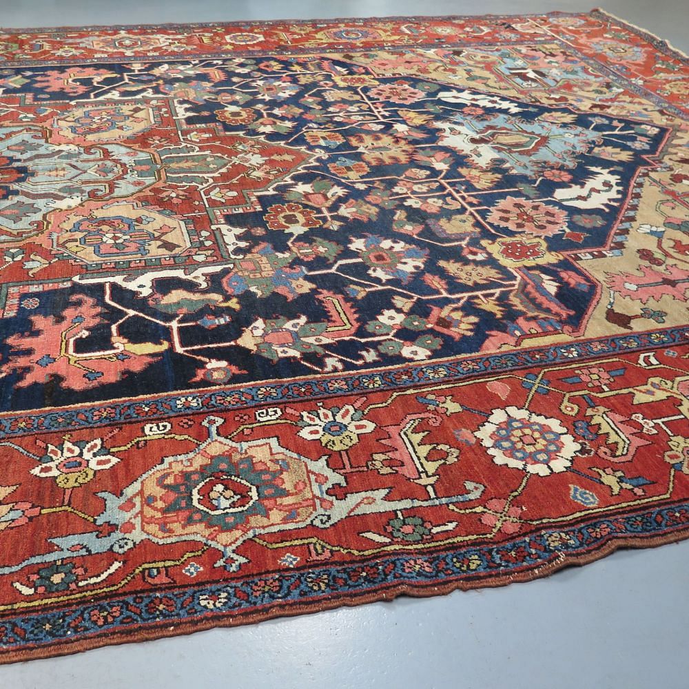 Large 19th Century Heriz Carpet RT4933436