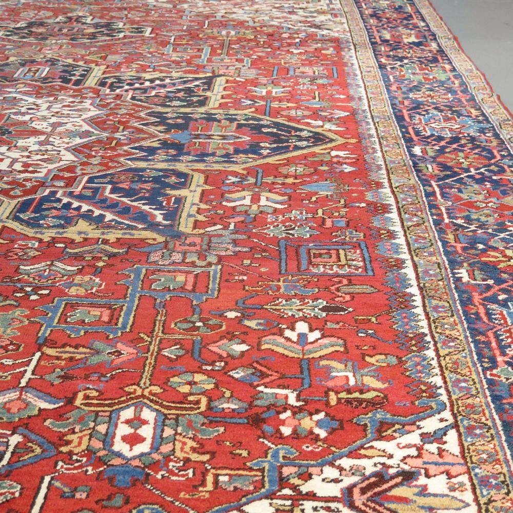 Large Early 20th Century Heriz Carpet RT4933444