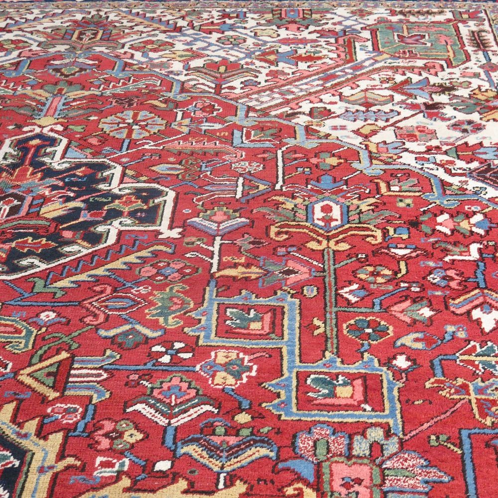 Large Early 20th Century Heriz Carpet RT4933444