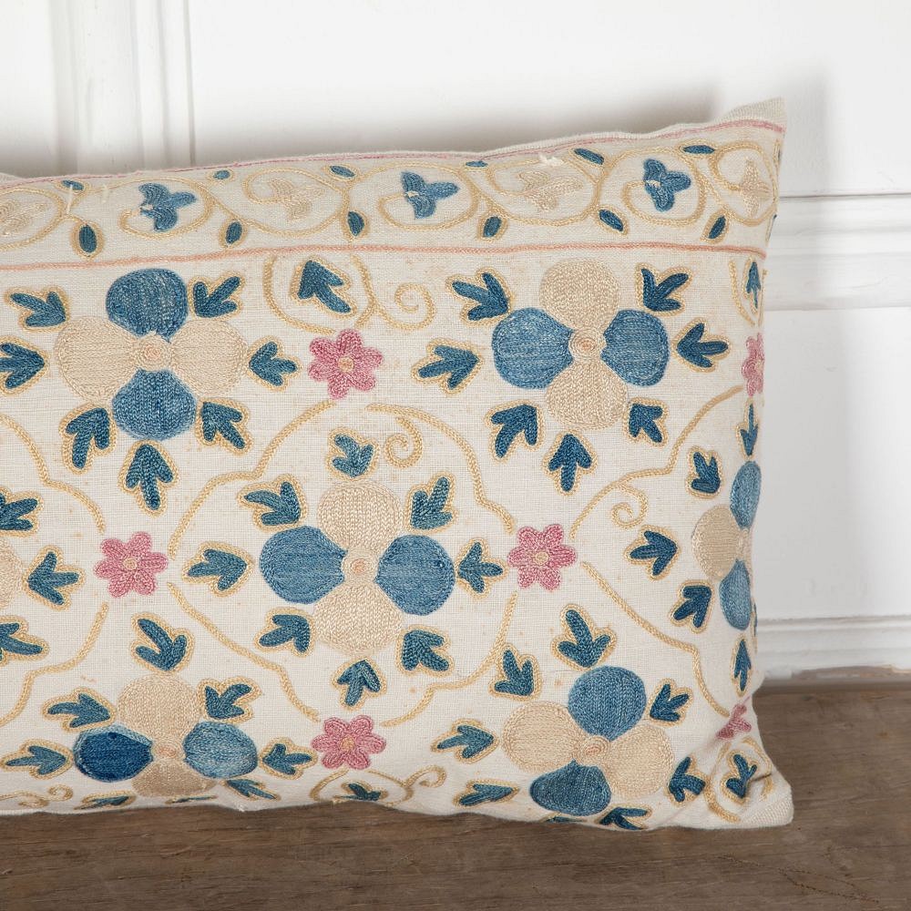 Indian Silk Embroidered Cushion RT9034094