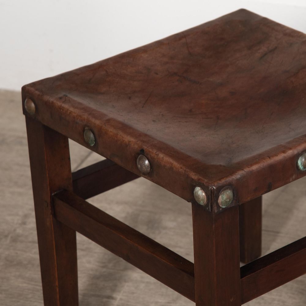 Set of Four 20th Century Spanish Leather Stools ST1529954
