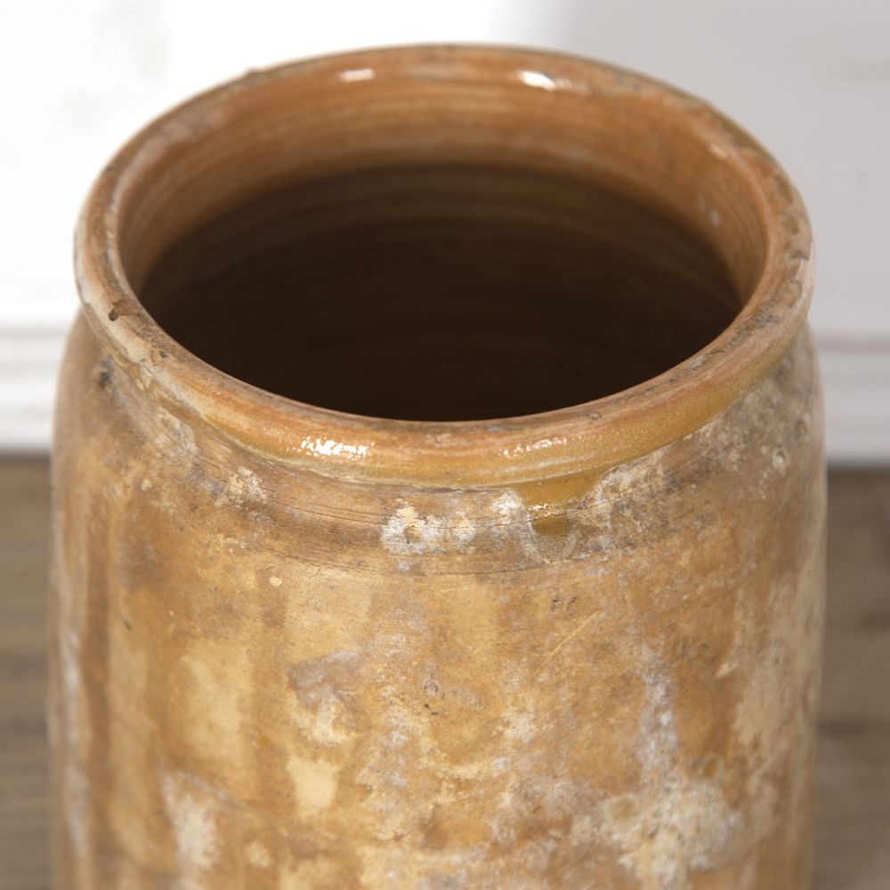 Charming Old Provençal Honey Pot DA7112037