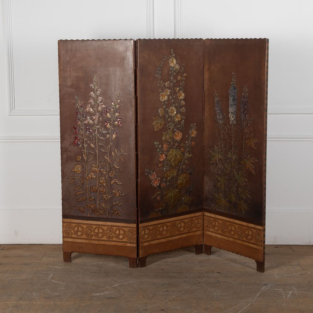 Early 20th Century Arts and Crafts Embossed Leather Screen DA5329493