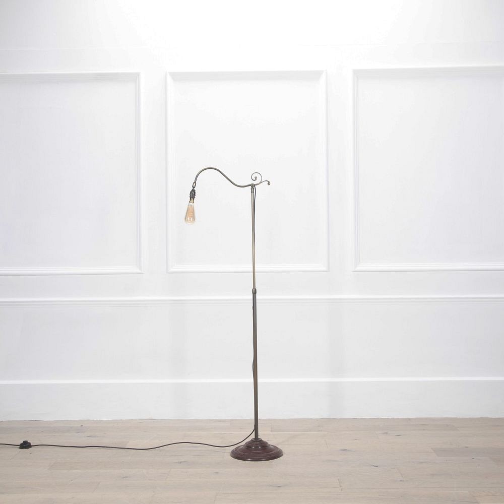 Early 20th Century English Brass Floor Lamp LL4433615