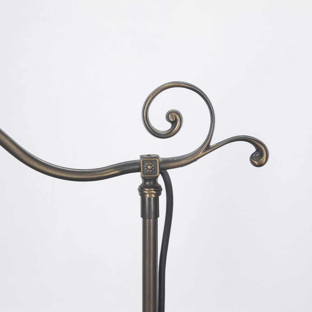 Early 20th Century English Brass Floor Lamp LL4433615