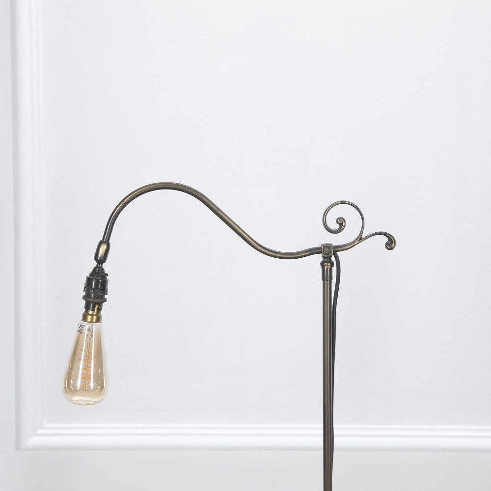Early 20th Century English Brass Floor Lamp LL4433615