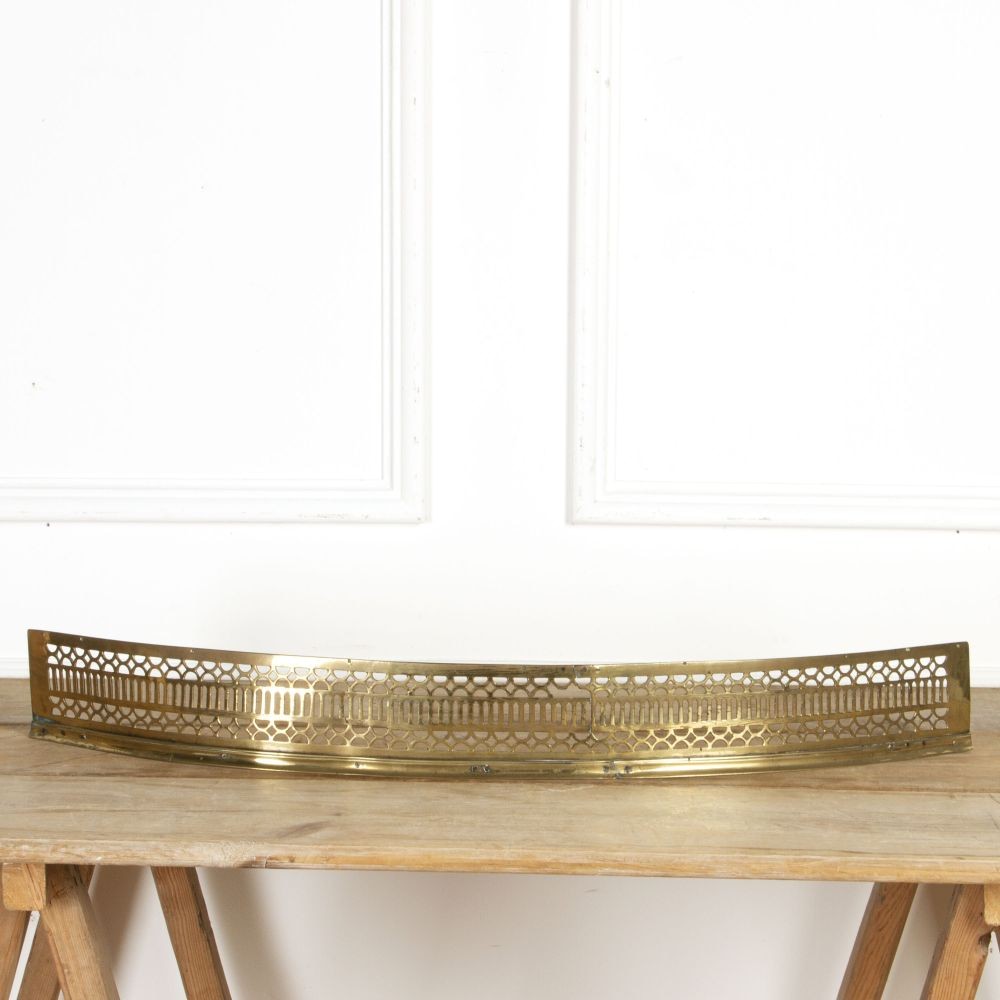 English George III Brass Fire Fender DA3718099