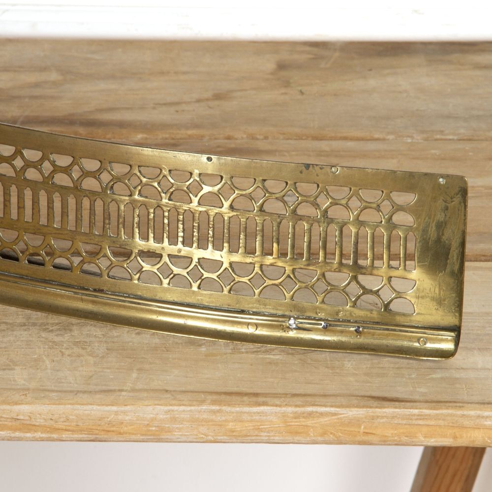 English George III Brass Fire Fender DA3718099