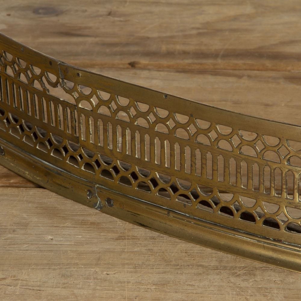 English George III Brass Fire Fender DA3718099