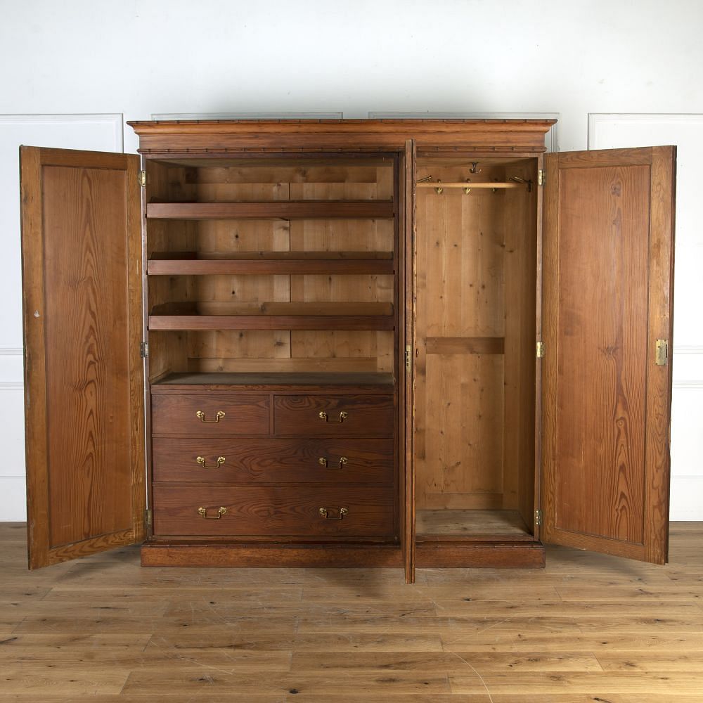 Gentleman’s Compactum Wardrobe by Howard & Sons CU4315674