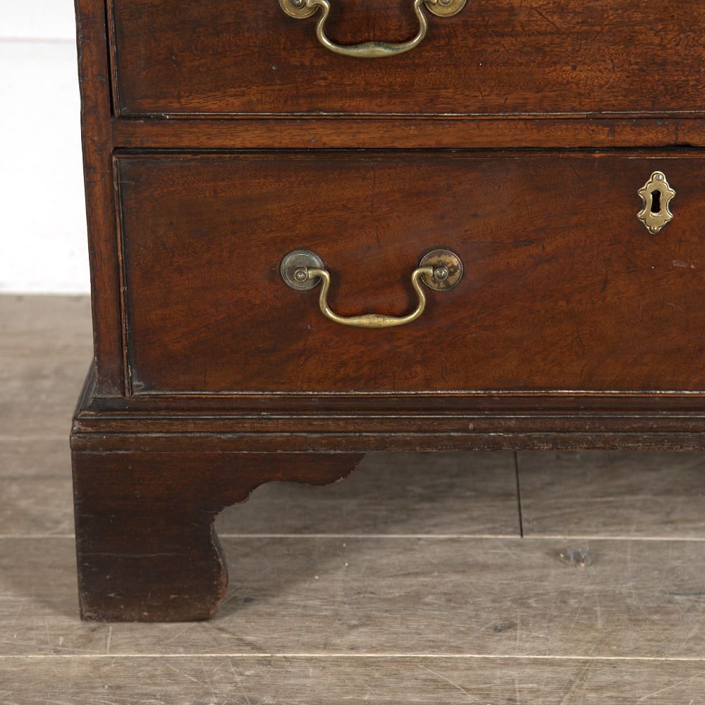 George III Mahogany Bachelor's Chest CB0913563