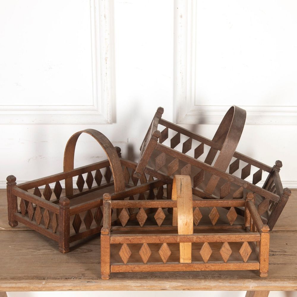 Group of Wooden Baskets DA5558033