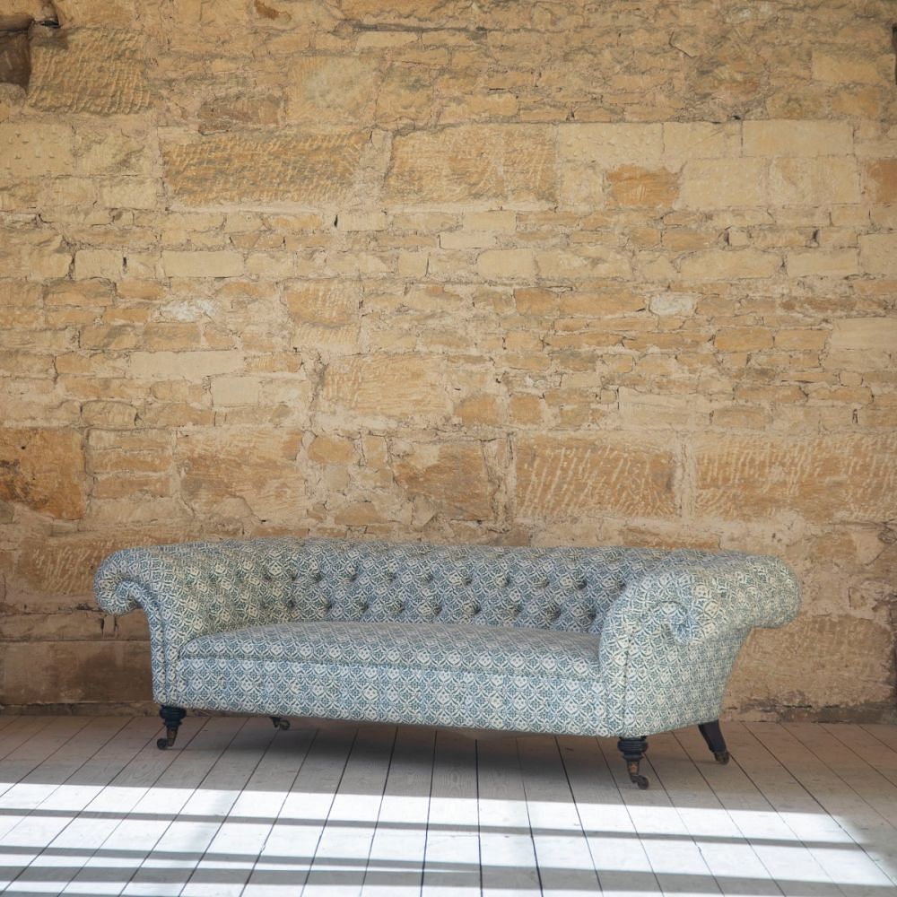 19th Century Howard & Sons Chesterfield Sofa SB0153992