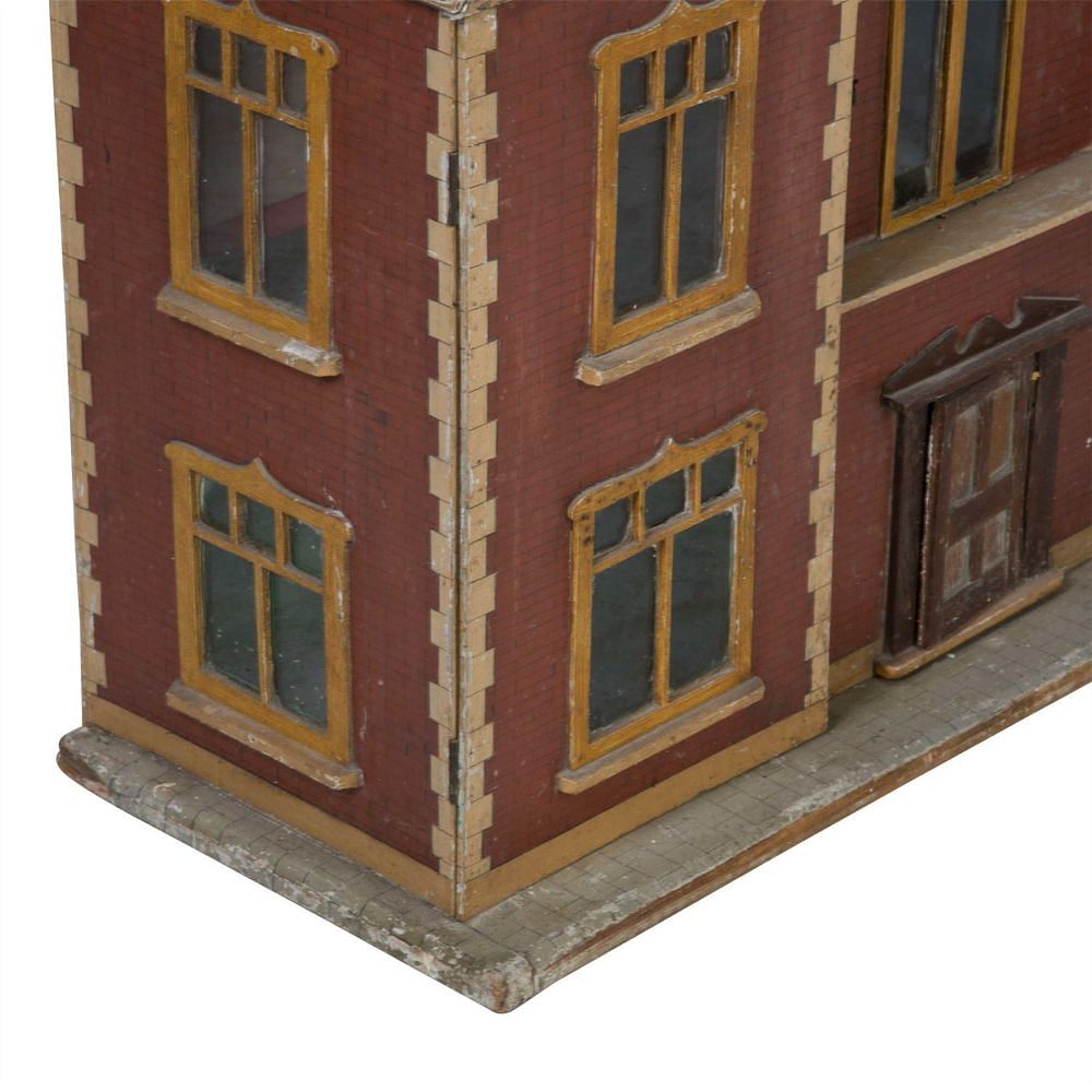 Large Wooden Dolls House DA5558005