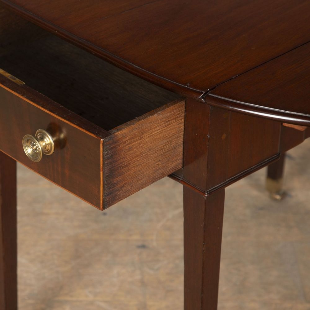 Late 18th Century Pembroke Table CO2033577
