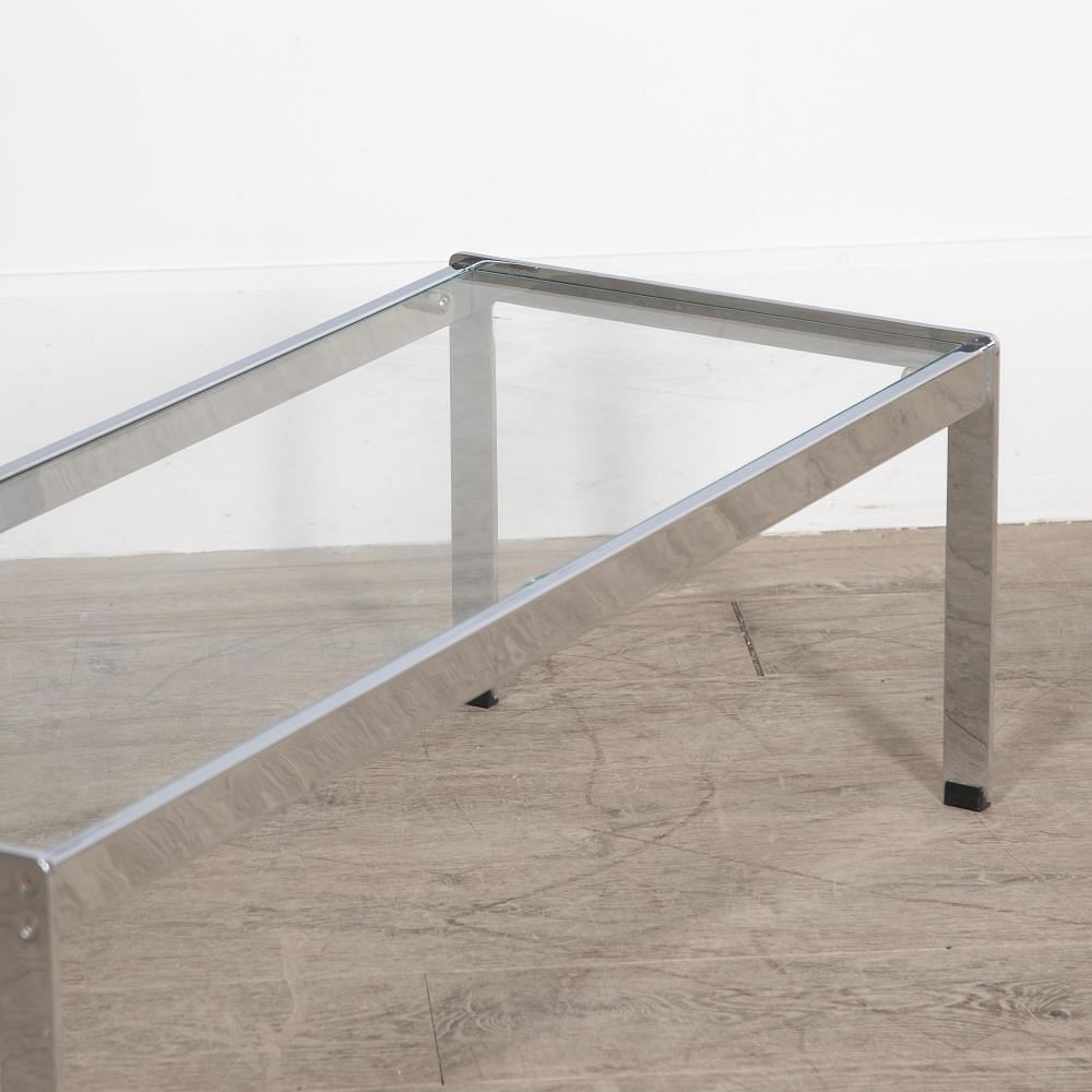 Mid-Century Chrome and Glass Coffee Table CT0430162