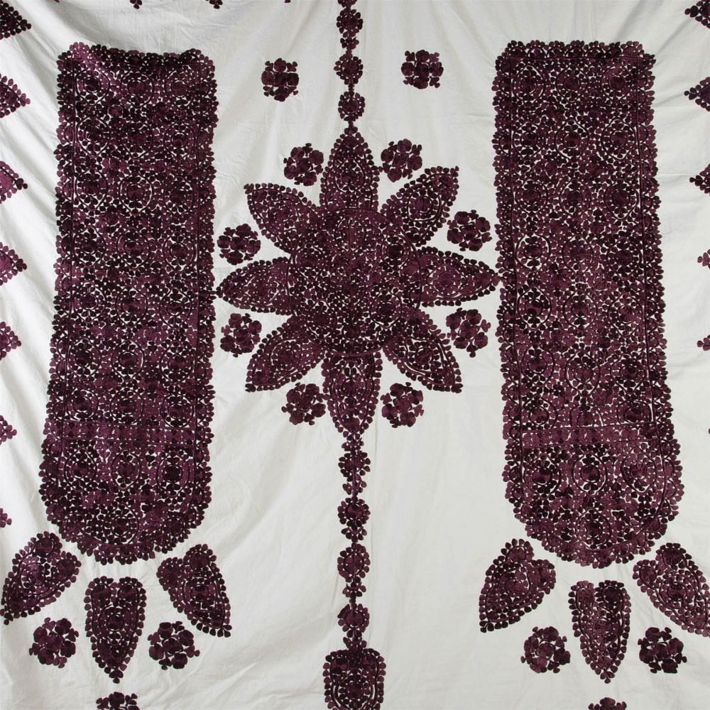 Moroccan Silk Embroidered Throw RT0153921