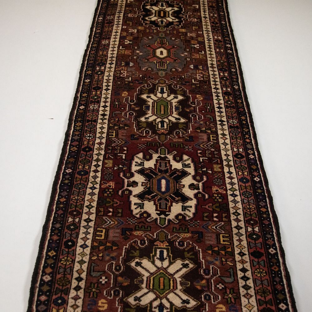 20th Century Narrow Heriz Runner RT4920760