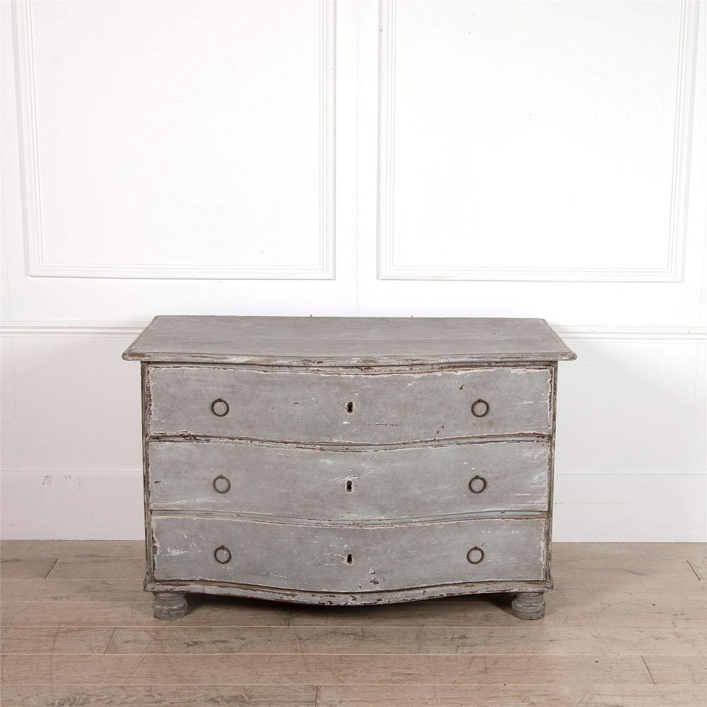 Painted Chest CC4862298