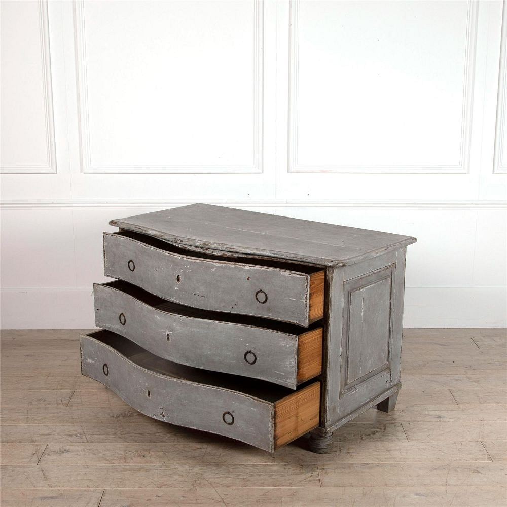 Painted Chest CC4862298