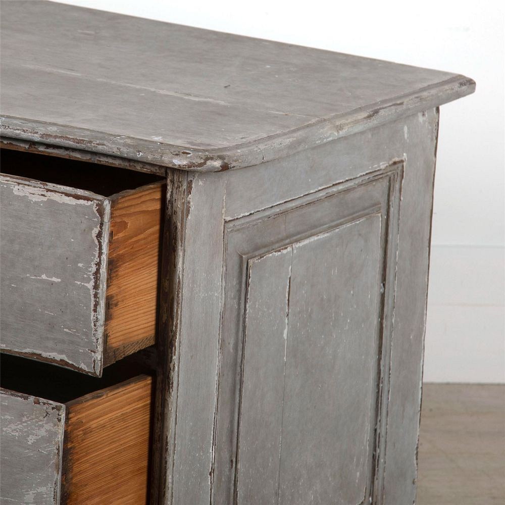 Painted Chest CC4862298
