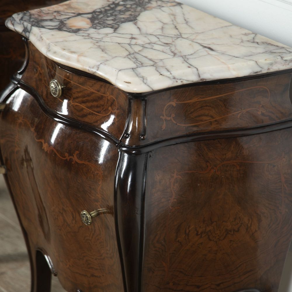Pair of Italian Bombay Walnut Nightstands BD5216638