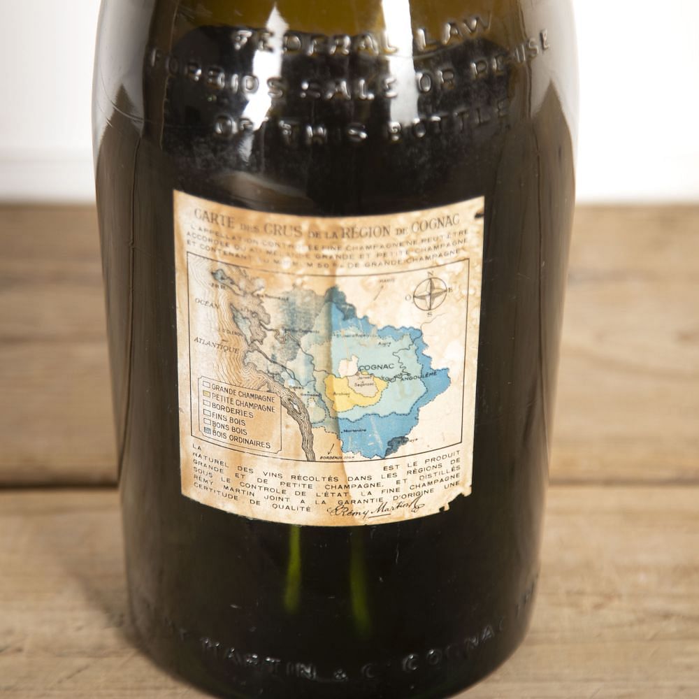 Remy Martin Champagne Advertising Bottle DA9019030