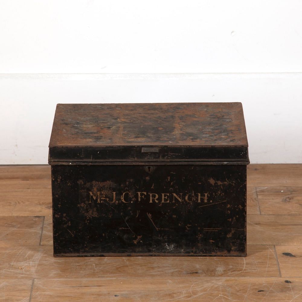 Small Tin Deed Box DA9011166