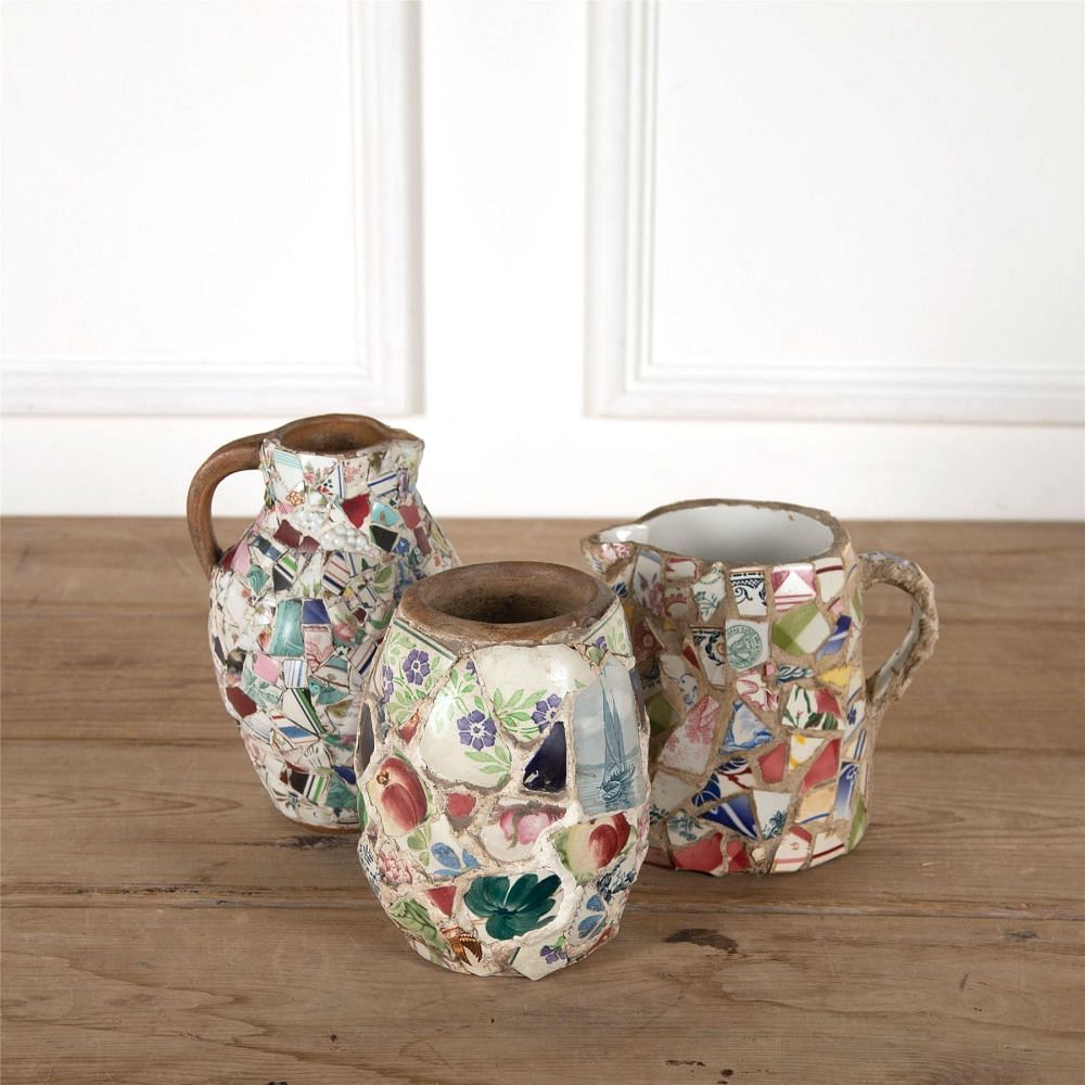 Set of Three Pique Assiette Jugs And Vases DA287369