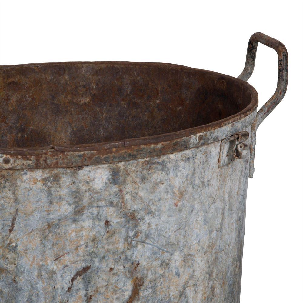 Painted Metal Bin GA014115