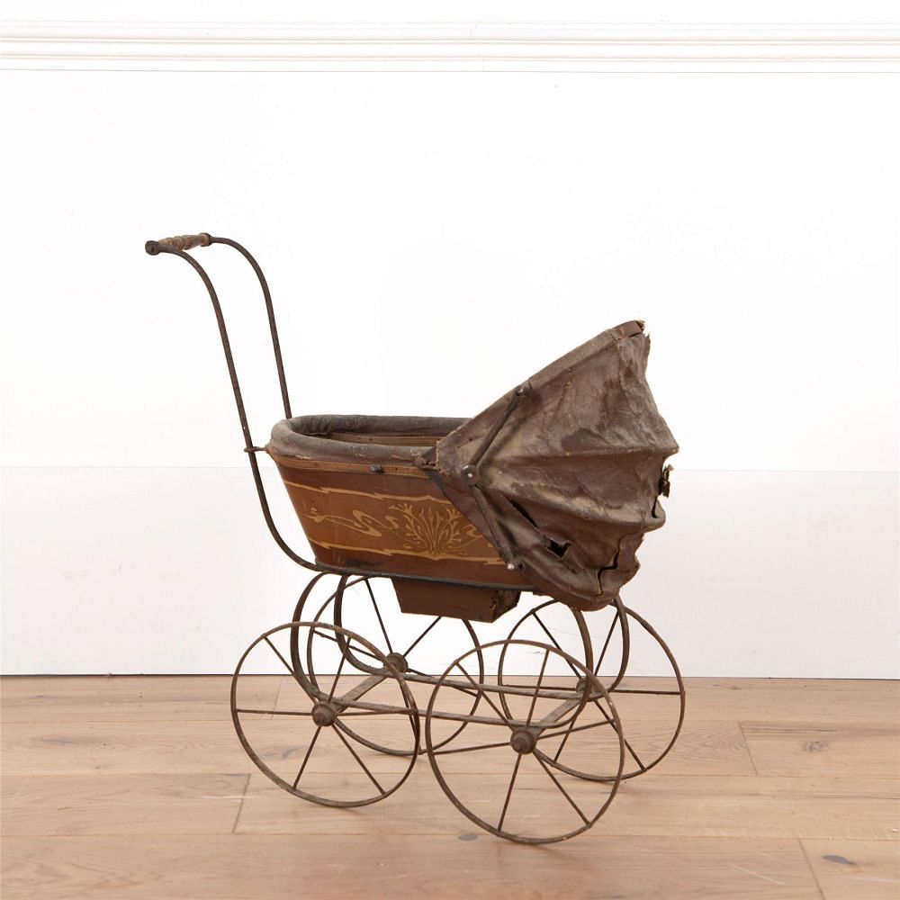 19th Century French Doll's Pram DA0154702