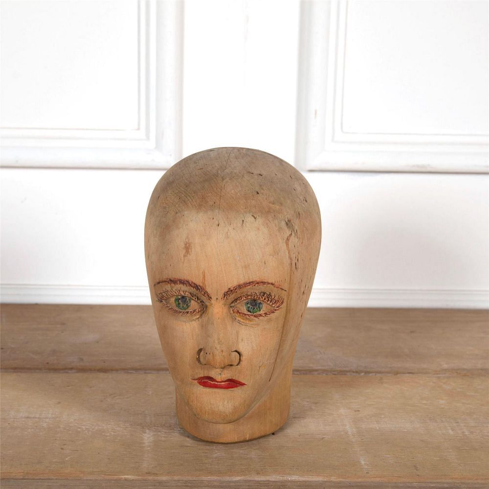 Turn of the Century Wigmakers Head DA6061941