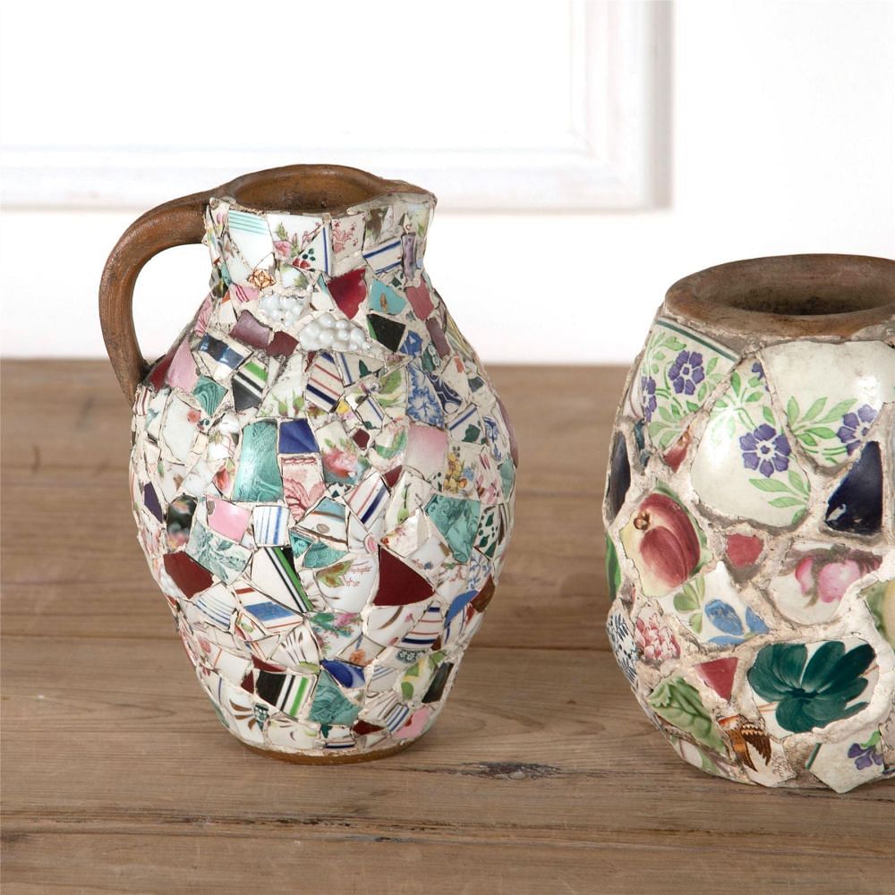 Set of Three Pique Assiette Jugs And Vases DA287369