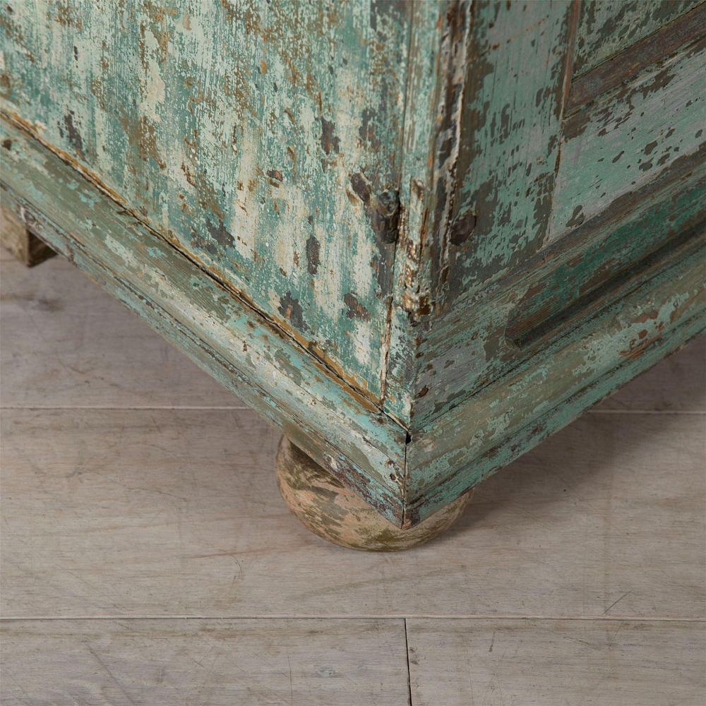 Rococo Cabinet BK1161011