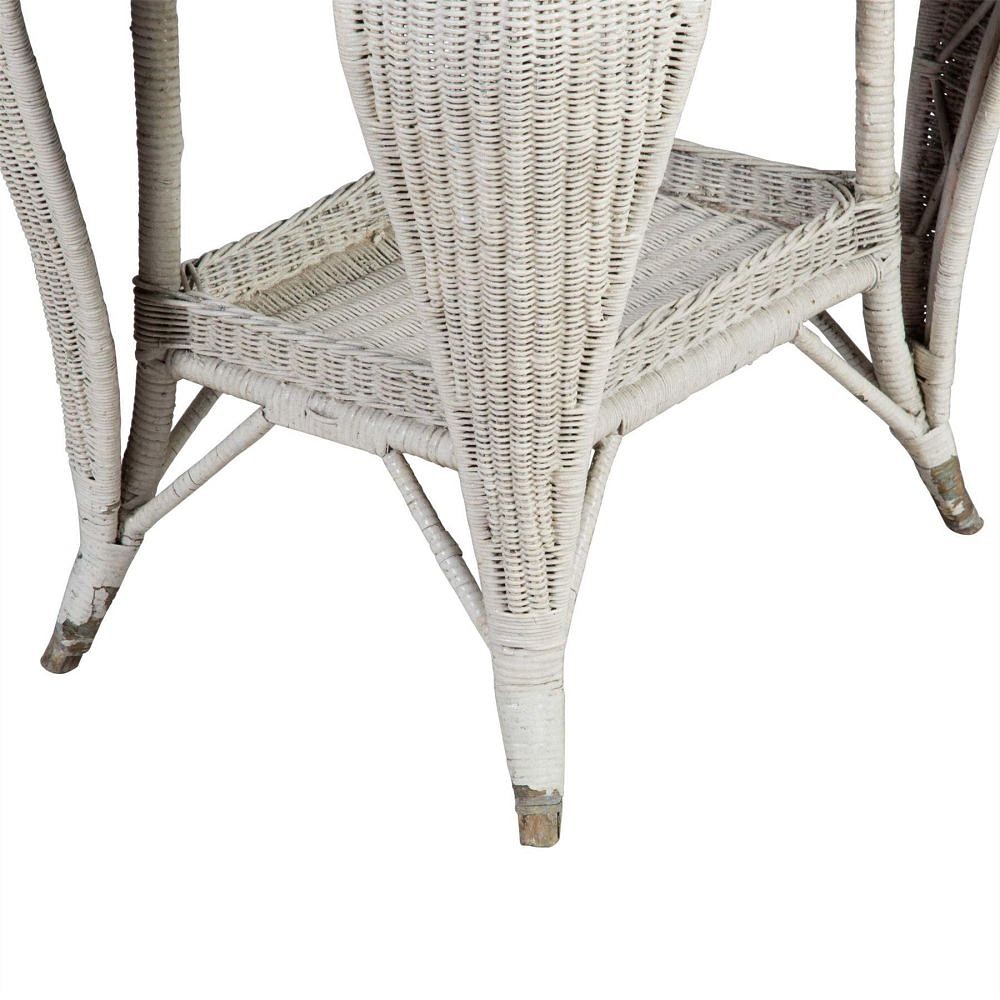 White Wicker Garden Table GA2012480
