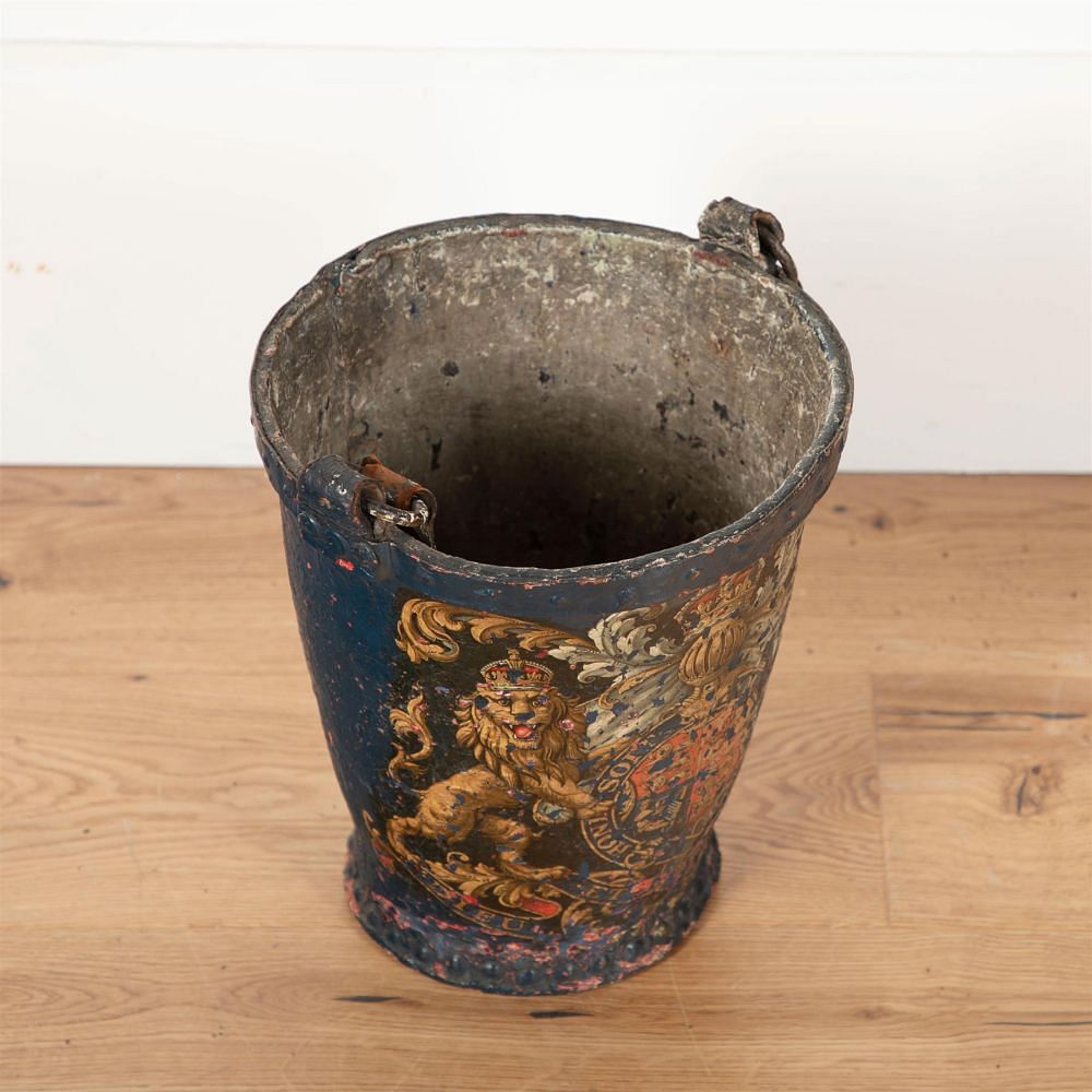 Georgian Painted Fire Bucket GA2761539