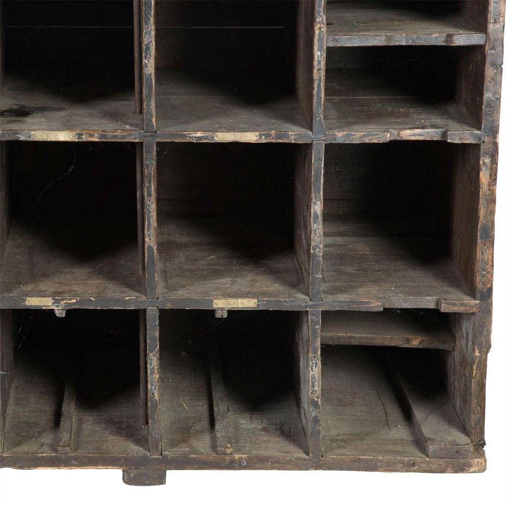 Industrial Bank of Pigeon Holes DA9212524