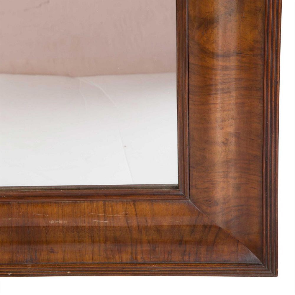 Walnut and Gilt Mirror MI5258901