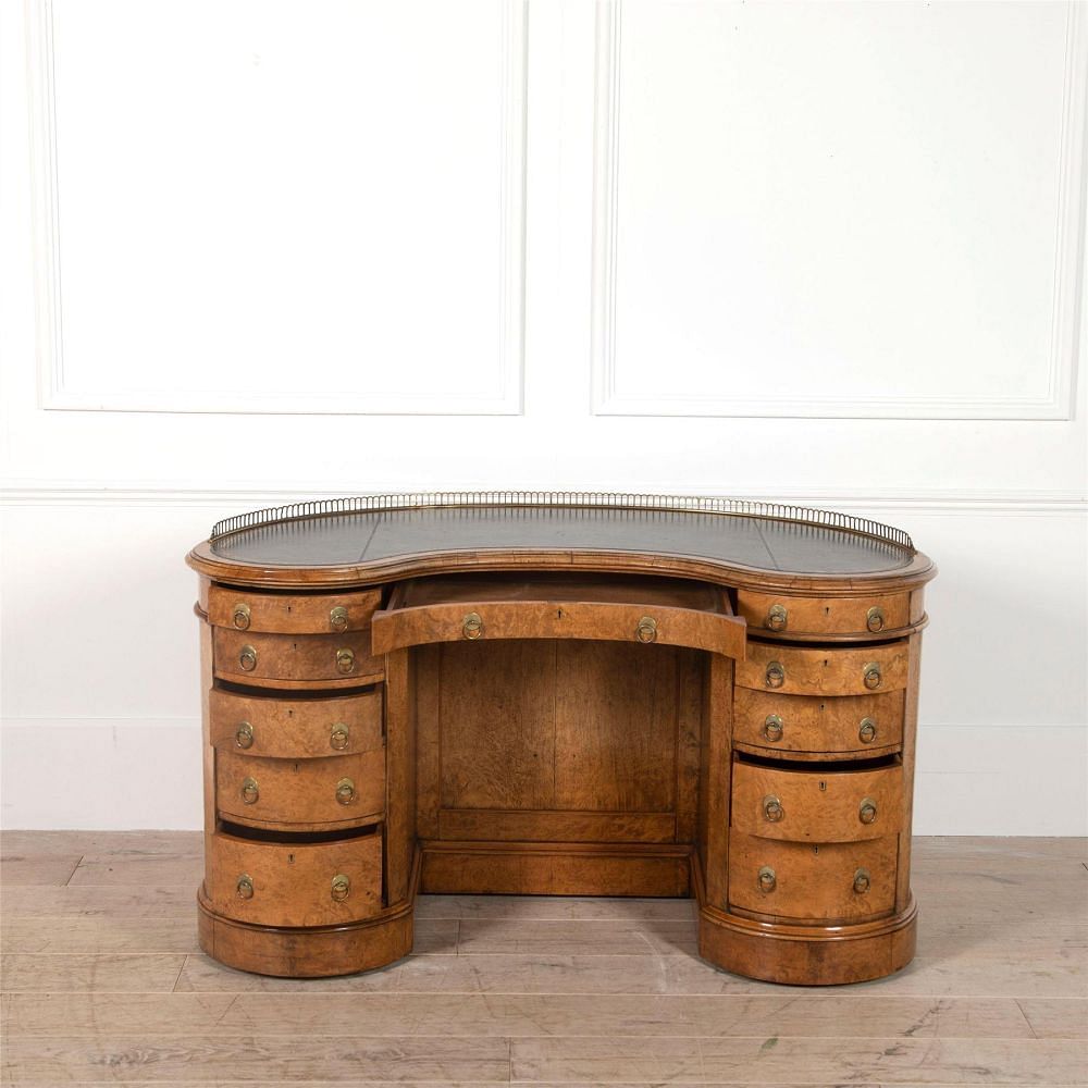 Gillows Style Kidney Shaped Desk DB2962126