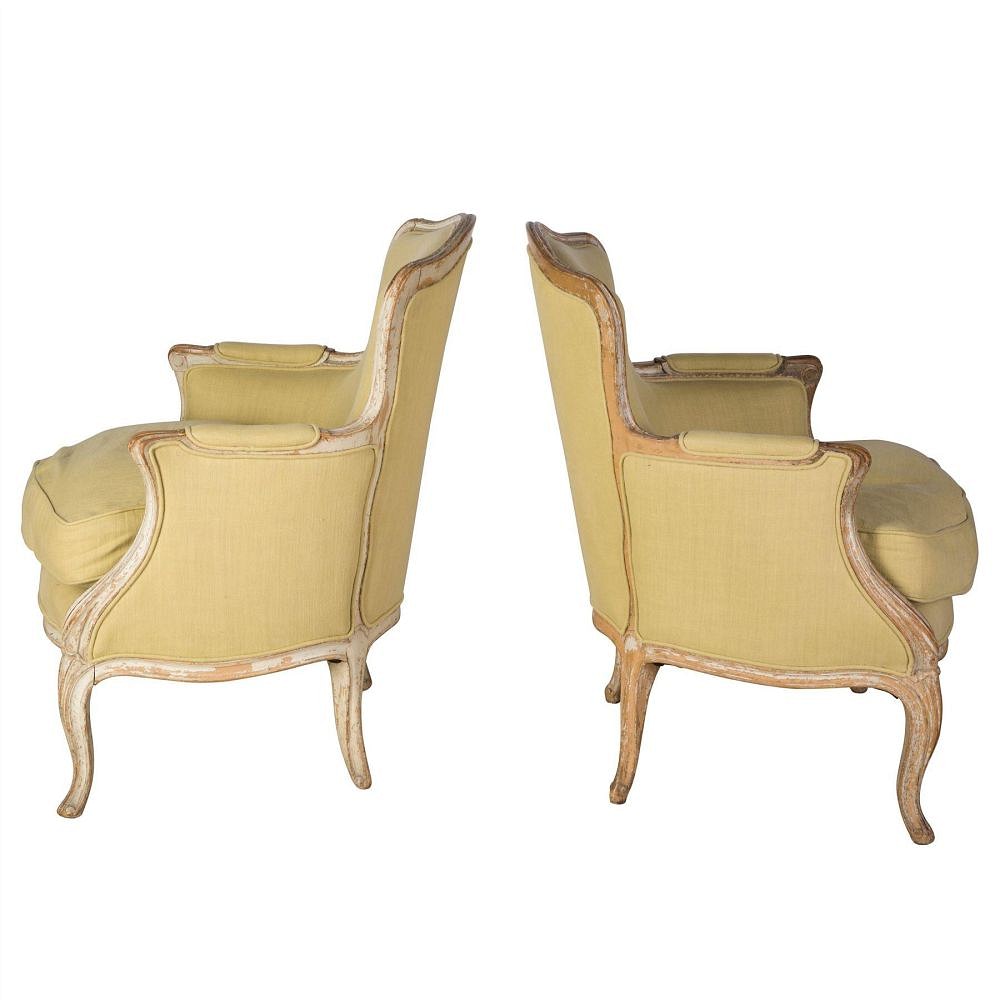 Pair of 18th Century French Bergeres CH9059667