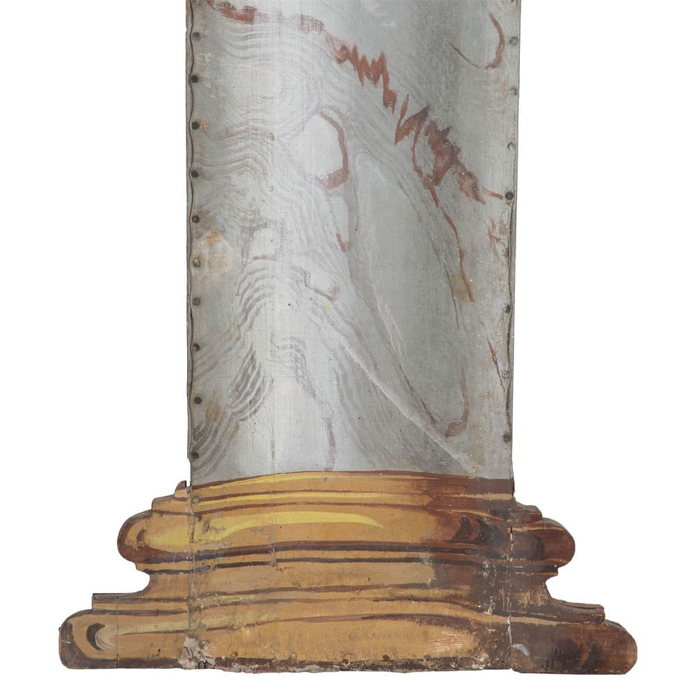 Ten Painted Theatre Columns DA132700