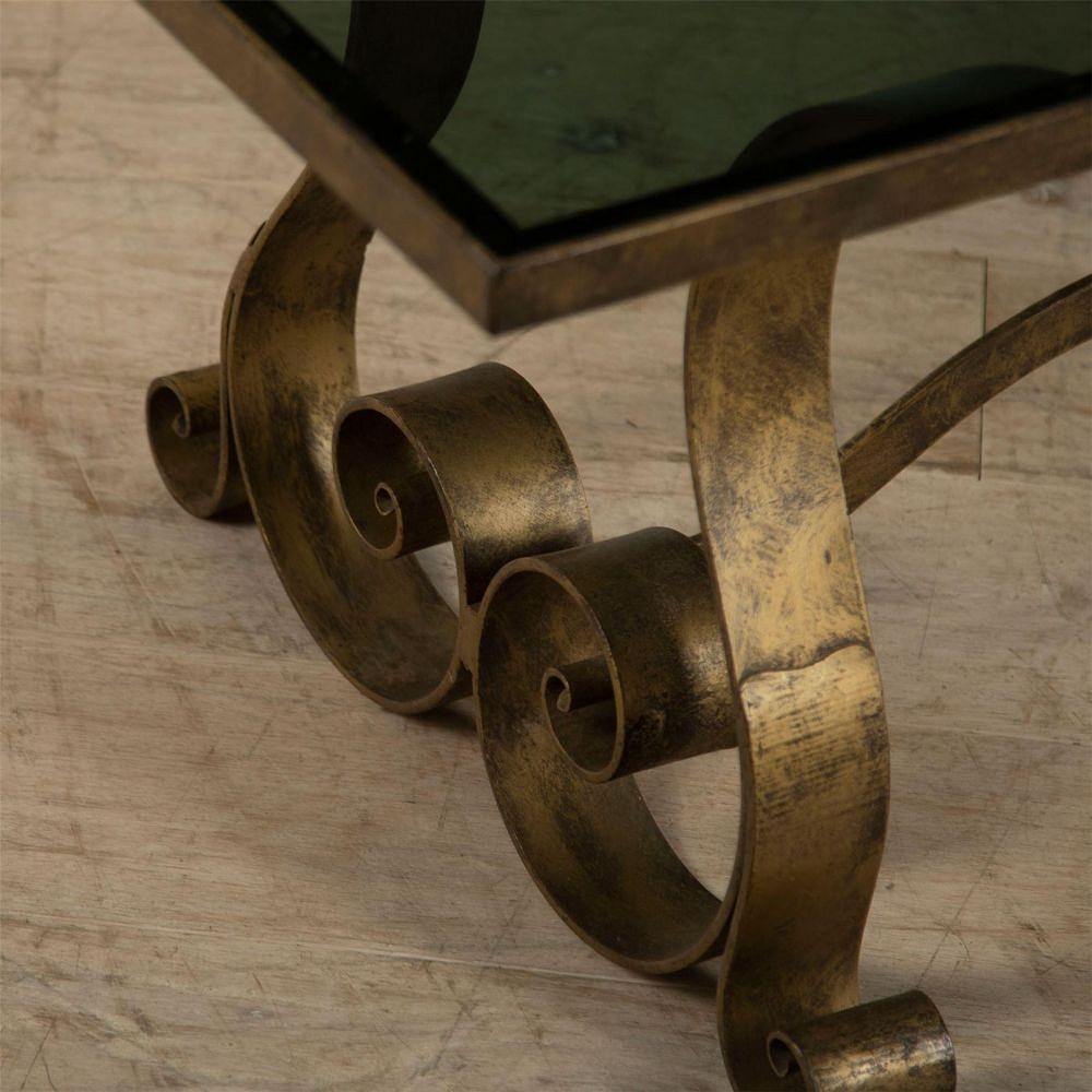 Vintage Coffee Table CT1561237