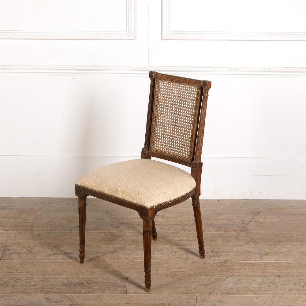 Single French Chair CH297405