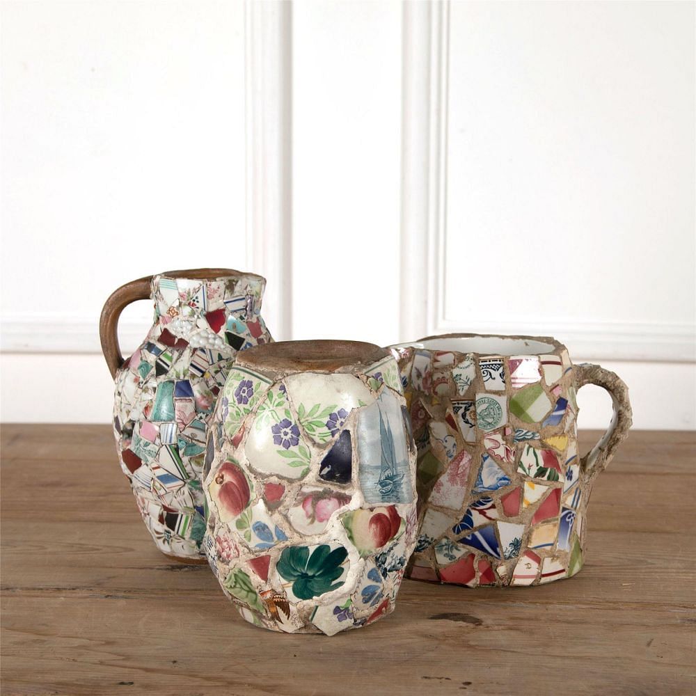 Set of Three Pique Assiette Jugs And Vases DA287369