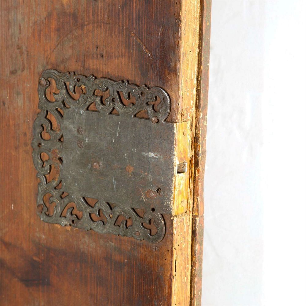 Scandinavian Cabinet Circa 1680 CU0160090